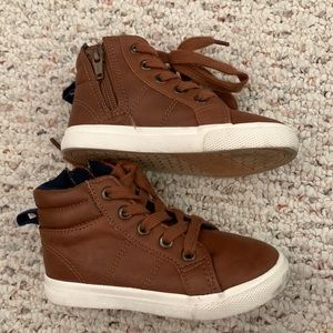 Toddler boots with zipper